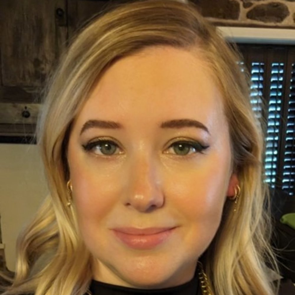 Meet your Posher, Alison